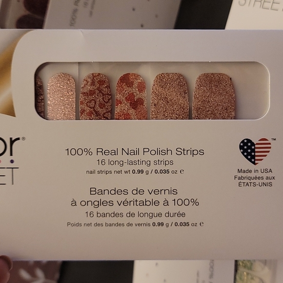 Color street "It's a Key-per " valentine's set - Picture 1 of 3